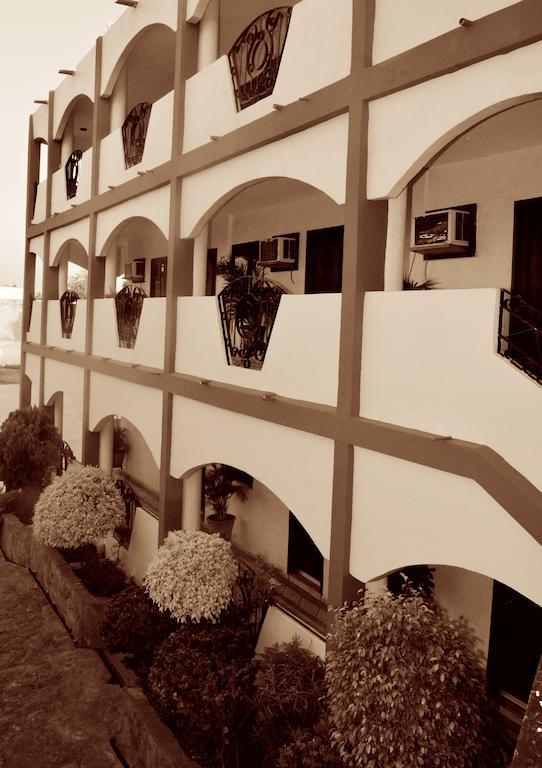 Hotel Las Fuentes Los Mochis Exterior foto